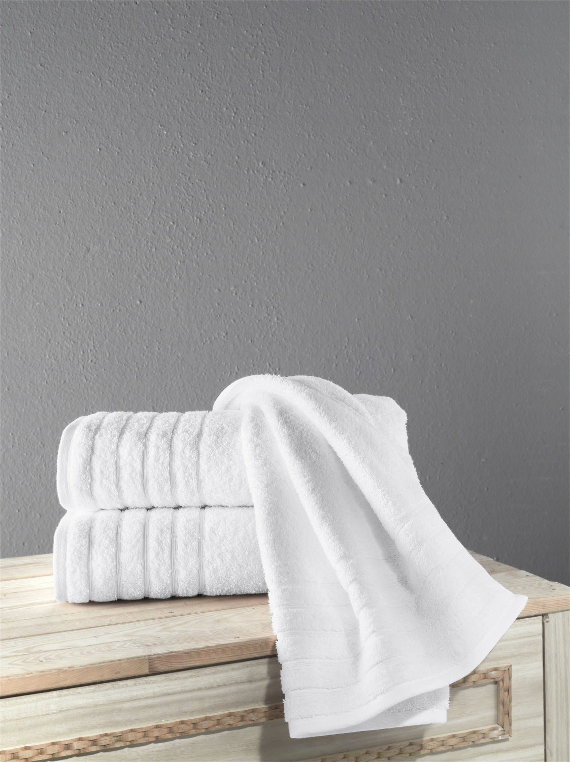 Classic Turkish Towels Barnum Bath Towel 3 Piece Set 30X56 White