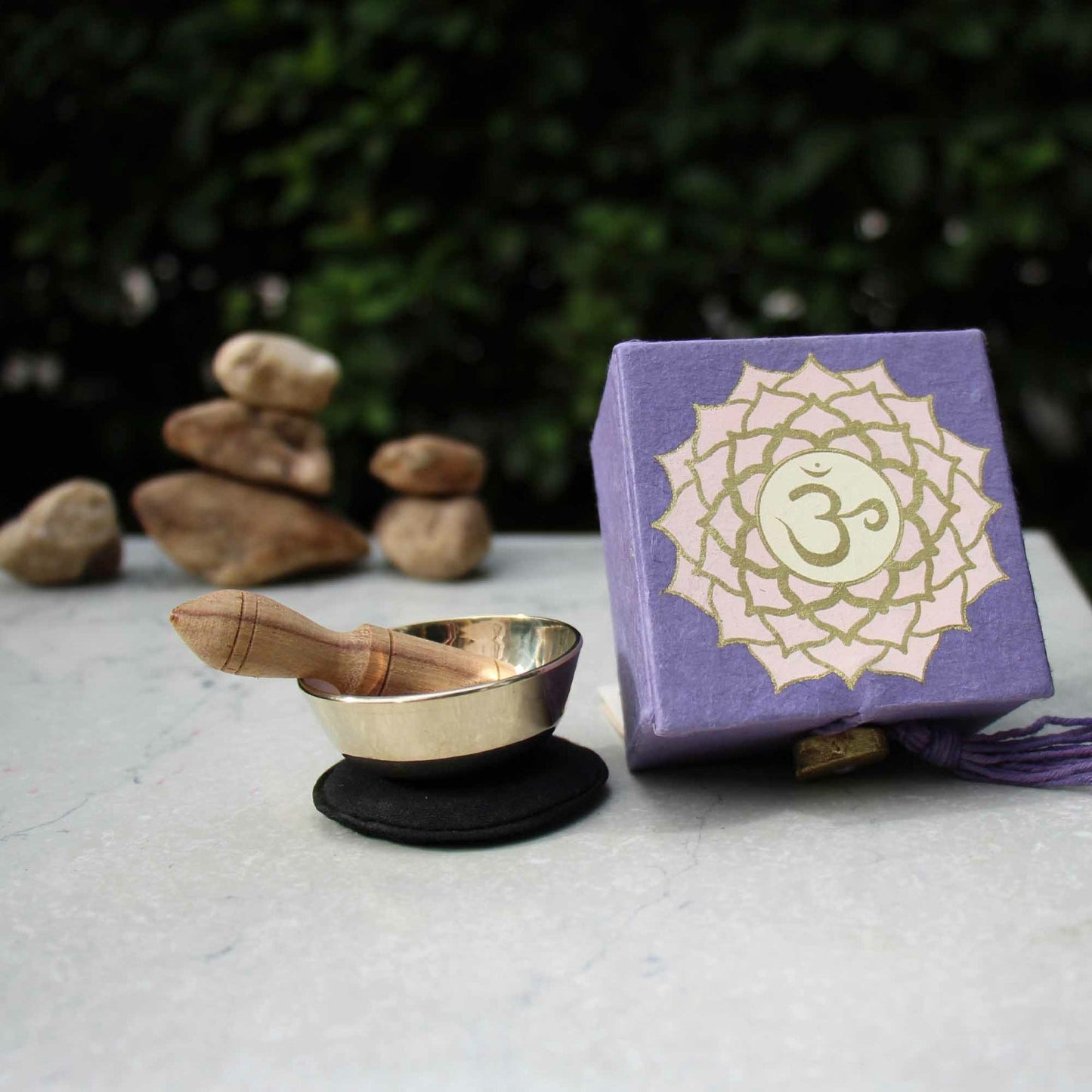 Mini Meditation Bowl Box: 2In Crown Chakra